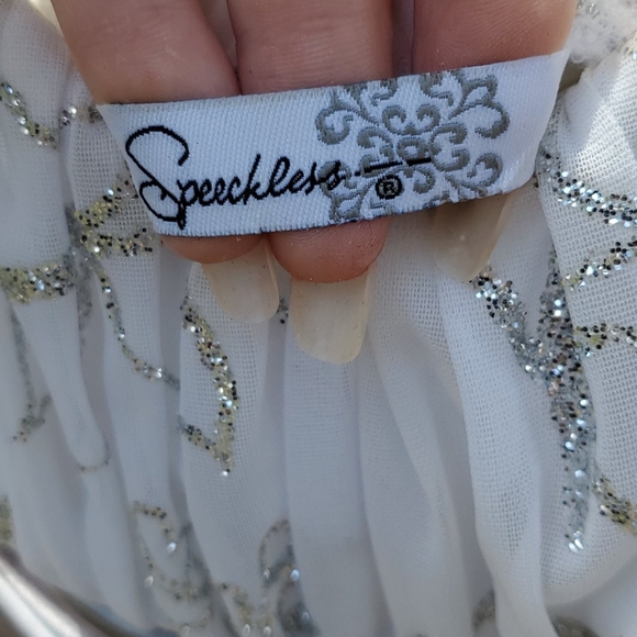 White & silver short party dress - Picture 3 of 4